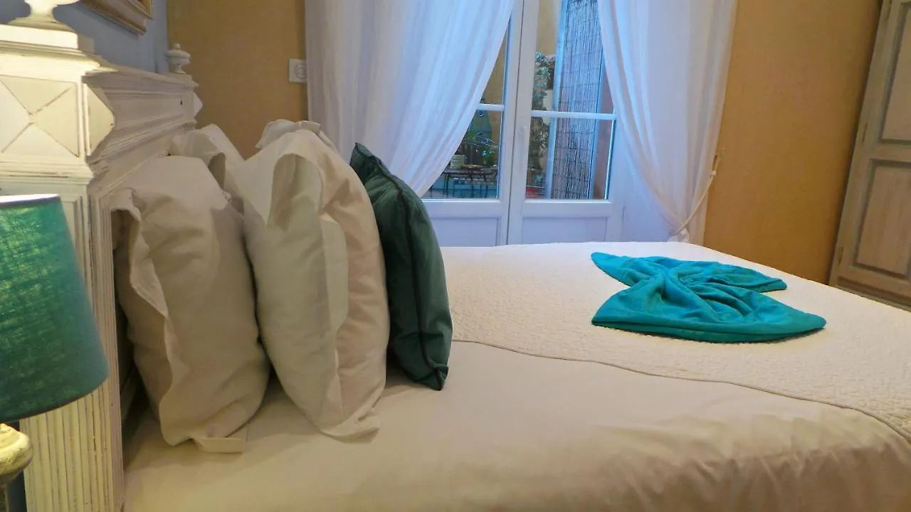 Hotel Relais Du Postillon Antibes
