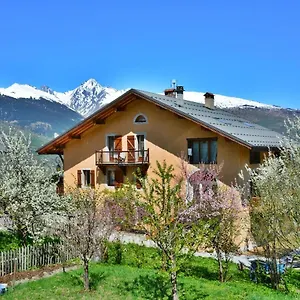 Gite-auberge De Montvilliers Frühstückspension